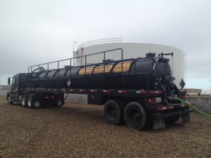 Cleaning 1,000,000 gallon fuel tank at Sacremento Airport (SMF)